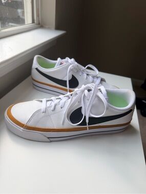 Women’s Nike Court Legacy Next Nature
